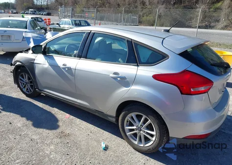2015 Ford Focus Se z USA, uszkodzony, nr VIN 1FADP3K20FL270968